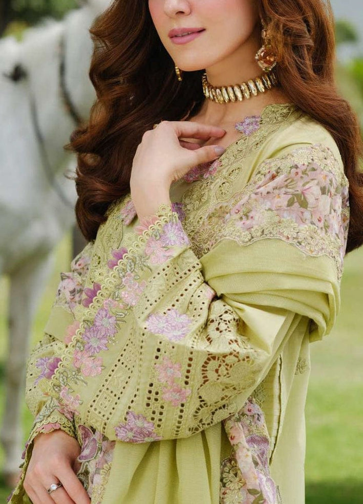 3 Piece - Unstitched Fully Embroidered Lawn
Suit D-1022
